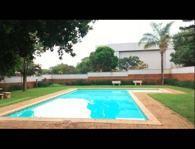 3 BEDROOM PROPERTY TO RENT IN LYNNWOOD RIDGE